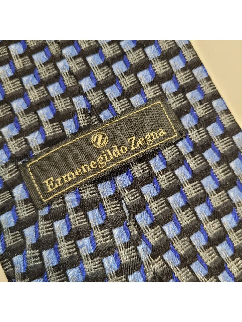 Ermenegildo Zegna measurements width
